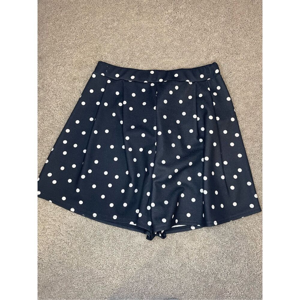 Nasty Gal Women's M Black &‎ White Polka Dot Skater Skirt Short Casual